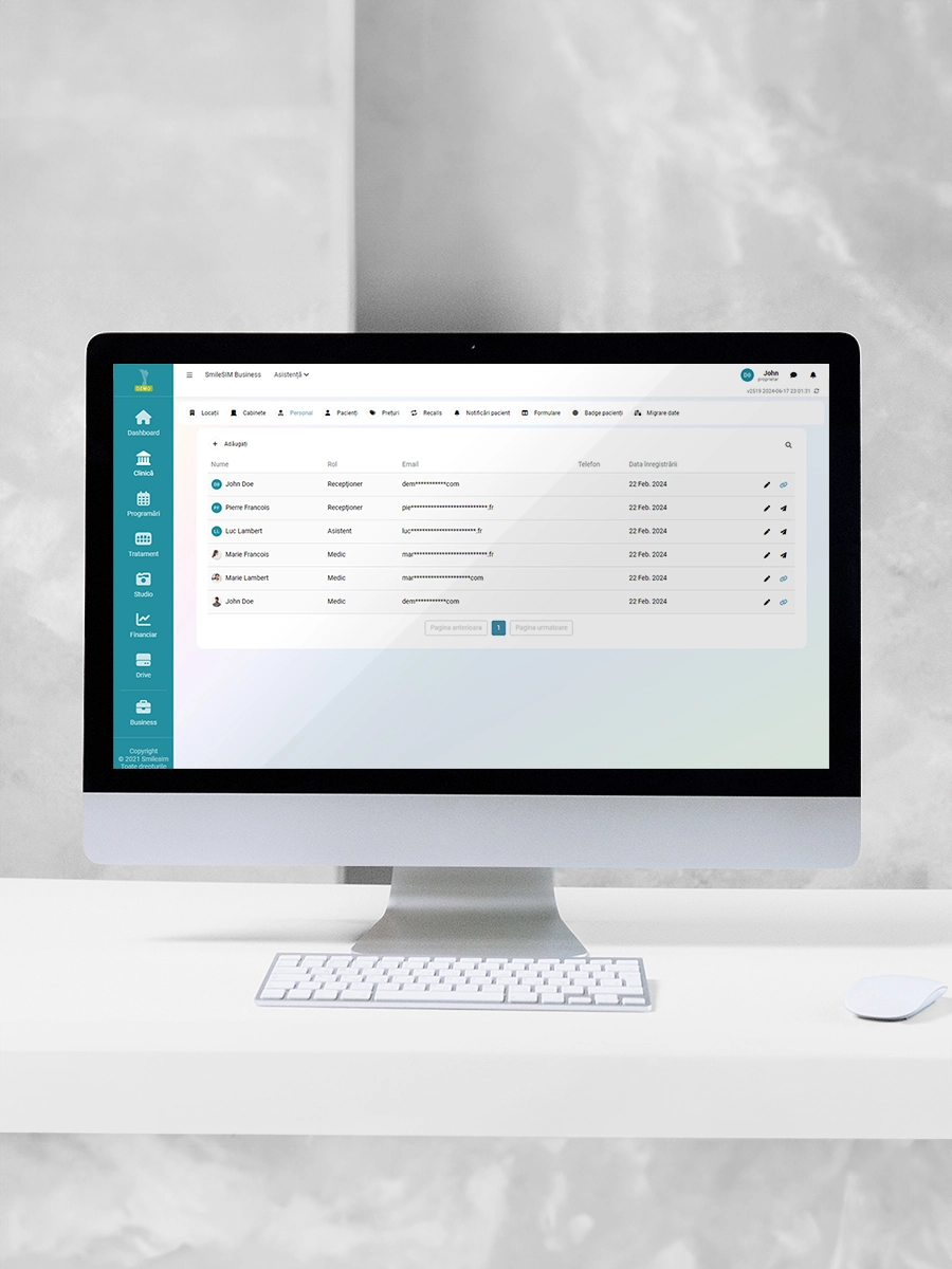 La función Administración de la Clínica del módulo de software {1}